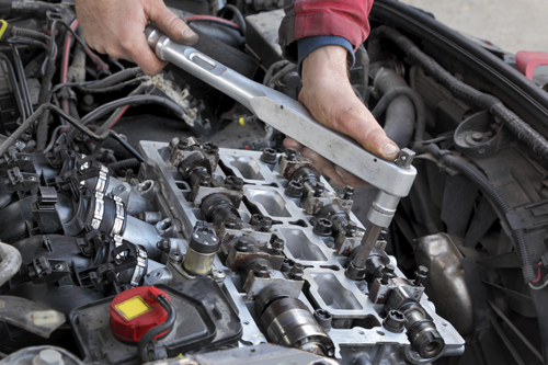 Automotive, cylinder head servicing